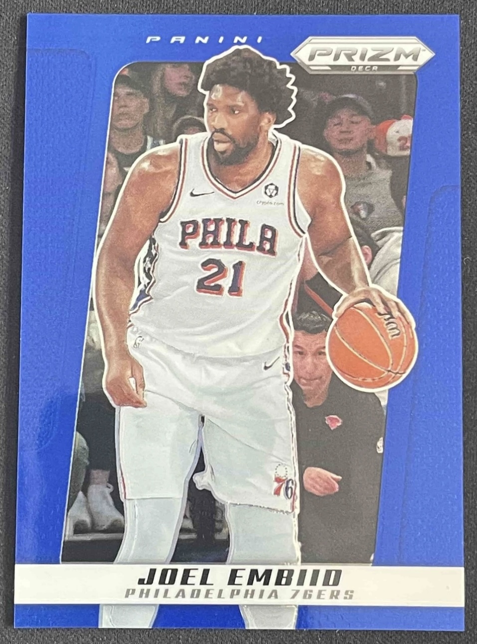 2024-25 Panini Prizm Deca — Base — Joel Embiid #196 — Blue Prizm /149 實物相