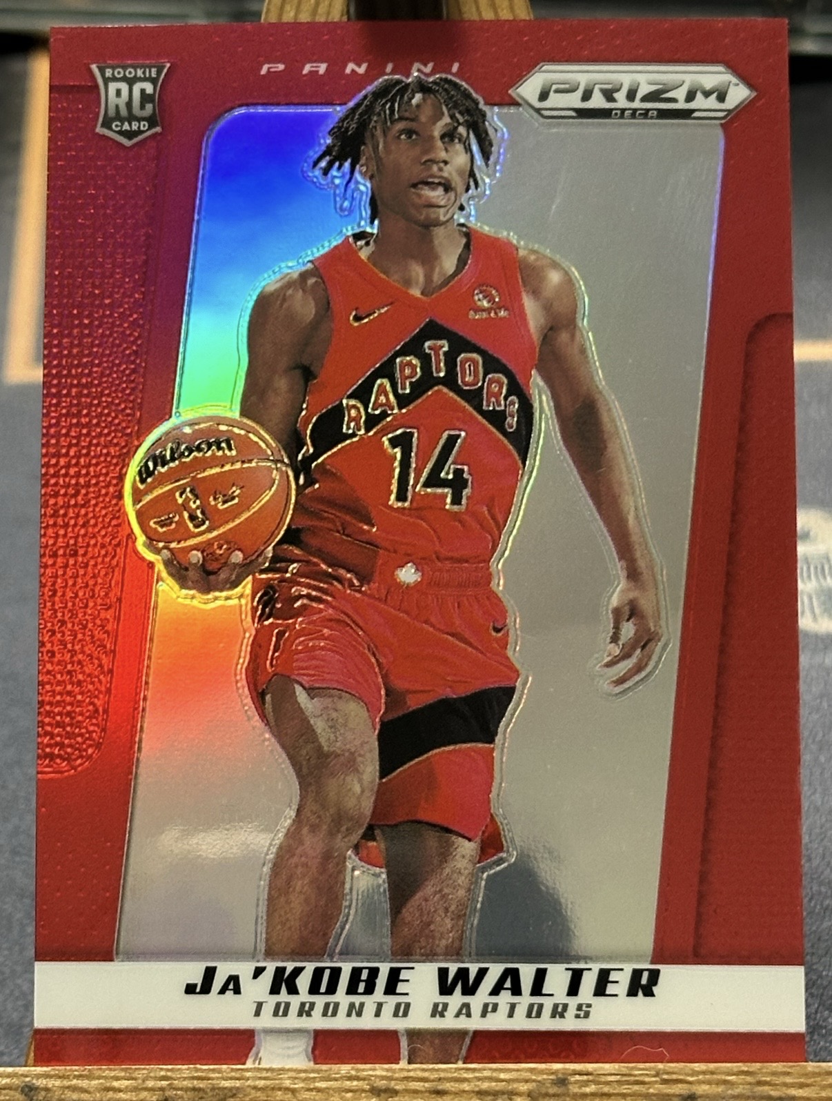 2024-25 Panini Prizm Deca — Base Rookie — Ja'Kobe Walter #116 — Red Prizm /199 實物相