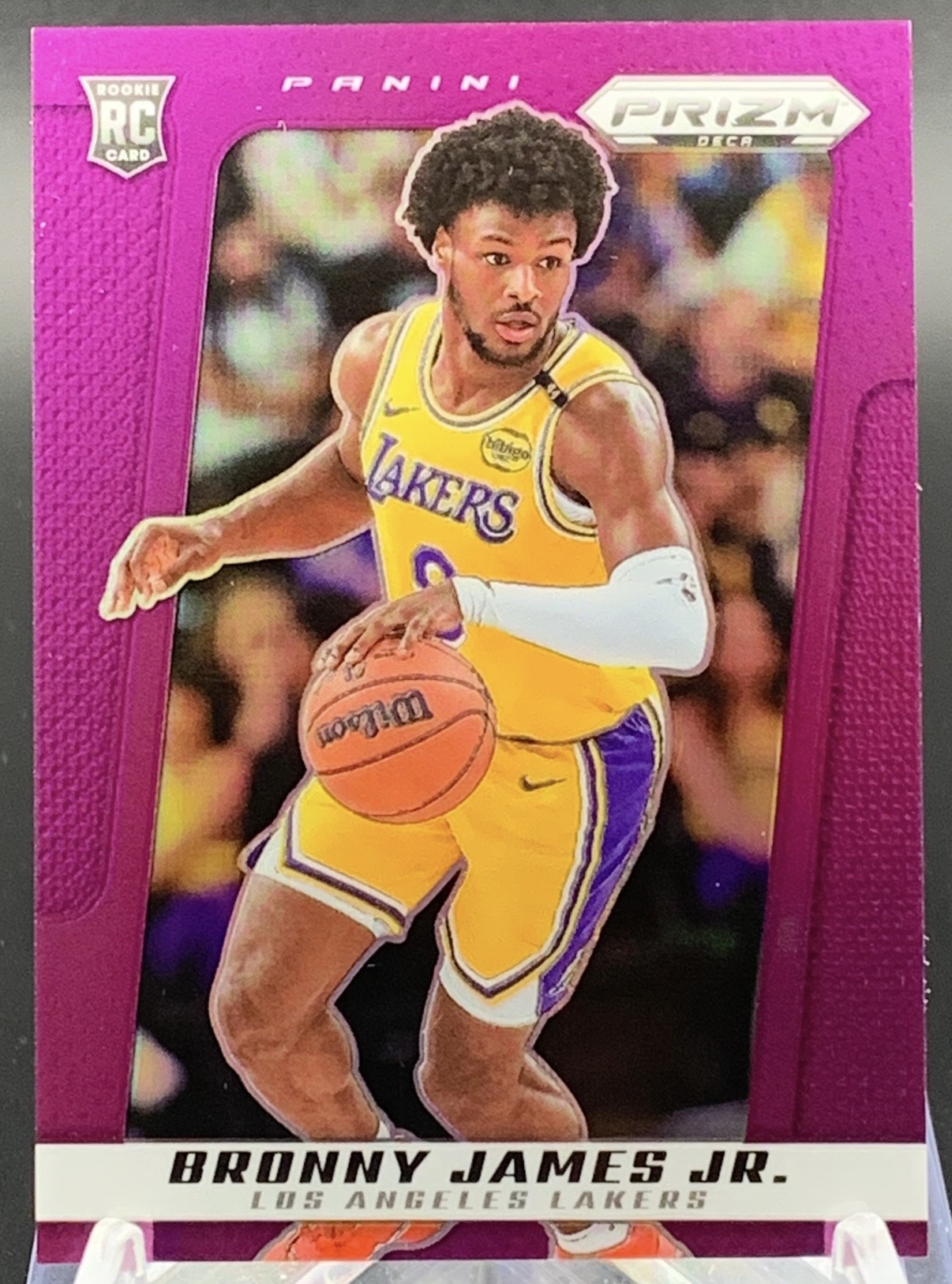 2024-25 Panini Prizm Deca — Base Rookie — Bronny James Jr. #48 — Purple Prizm /99 實物相